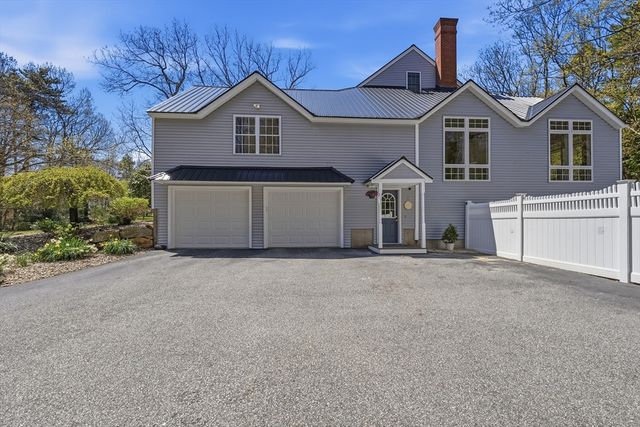 51 Ellyson Ave, Hampstead, NH 03826