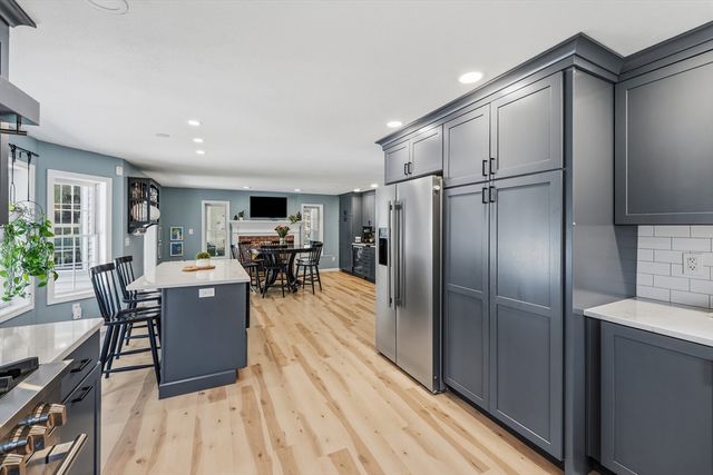 51 Ellyson Ave, Hampstead, NH 03826