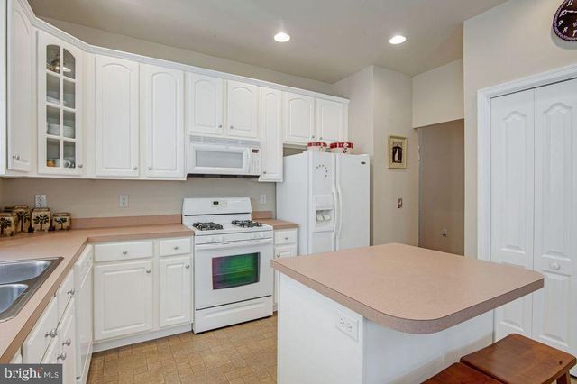 50 CHATHAM CT, Ocean Pines, MD 21811