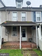 348-1/2 LINCOLN AVE, Pottstown, PA 19464