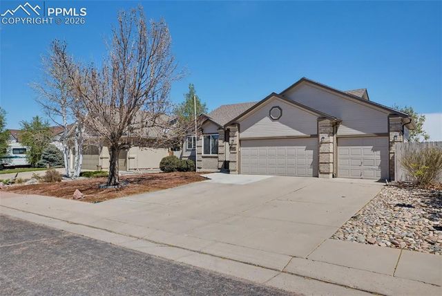 7341 Waterman Way, Colorado Springs, CO 80922