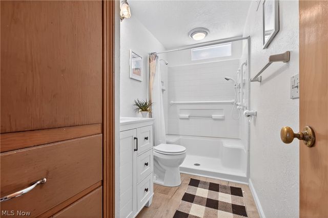 1208 39th Street NW, Canton, OH 44709