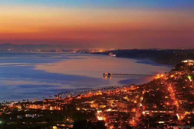 7455 Hillside Dr, La Jolla, CA 92037