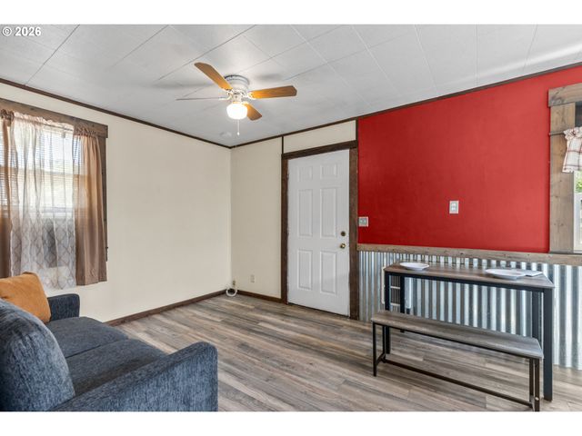 43683 MAIN St, Pendleton, OR 97801