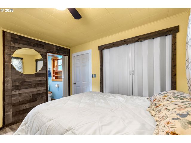 43683 MAIN St, Pendleton, OR 97801