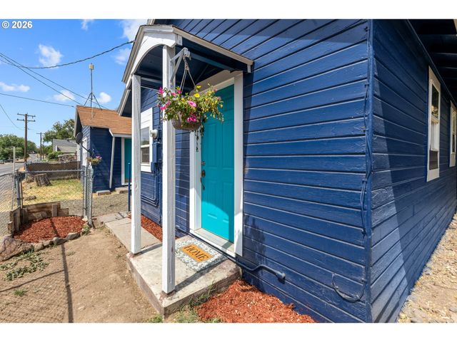 43683 MAIN St, Pendleton, OR 97801