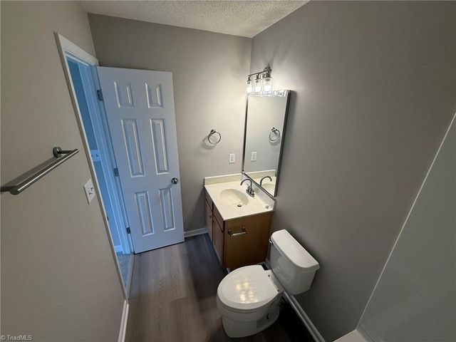 1118 Glory Vine Road, Whitsett, NC 27408