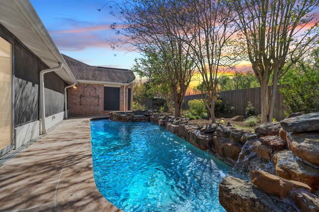 2038 Crisfield Drive, Sugar Land, TX 77479