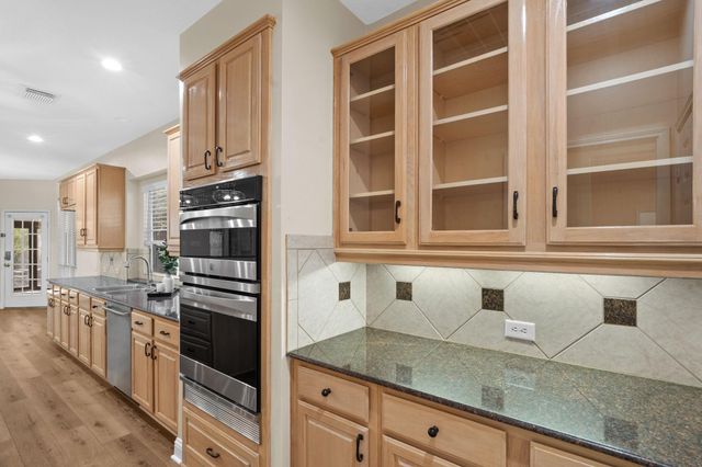 2038 Crisfield Drive, Sugar Land, TX 77479