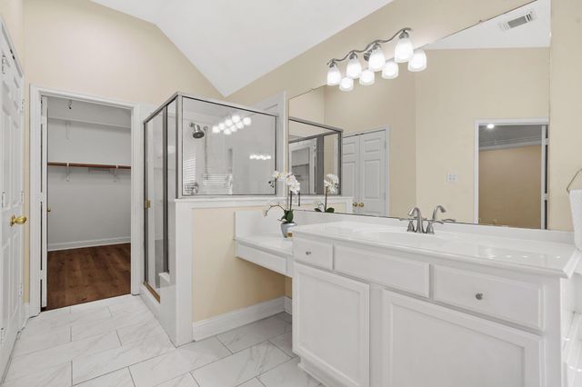 2038 Crisfield Drive, Sugar Land, TX 77479