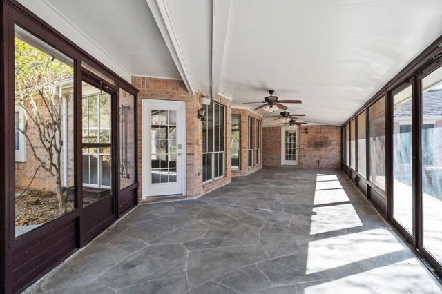 2038 Crisfield Drive, Sugar Land, TX 77479