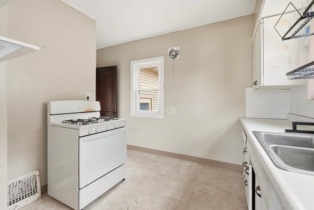 401 S 3rd STREET, Watertown, WI 53094