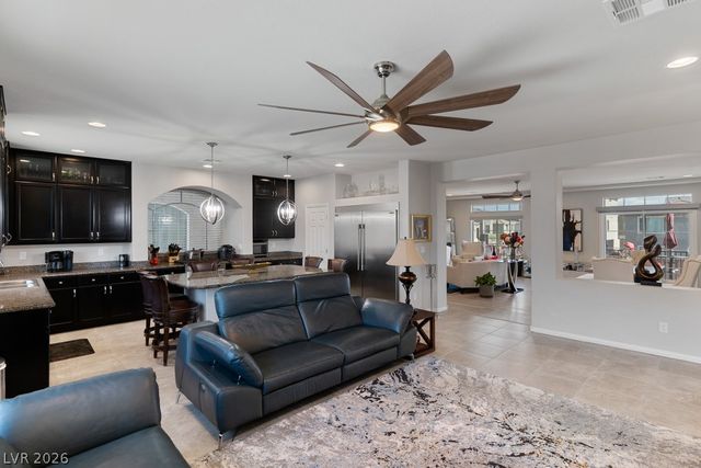 5910 West Haleh Avenue, Las Vegas, NV 89141