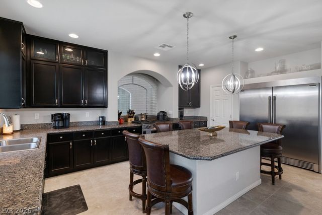 5910 West Haleh Avenue, Las Vegas, NV 89141