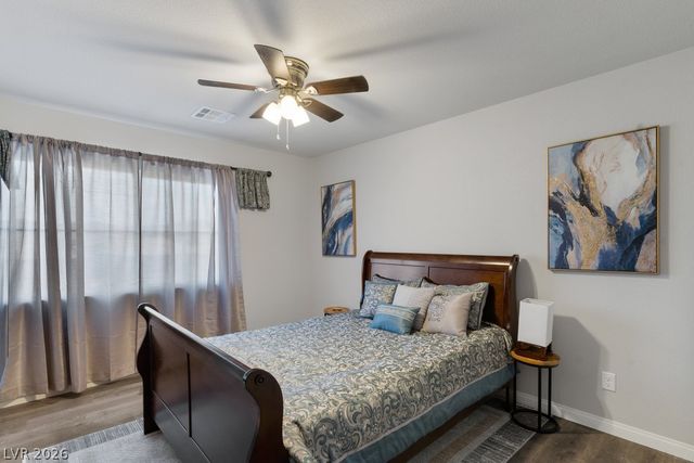 5910 West Haleh Avenue, Las Vegas, NV 89141