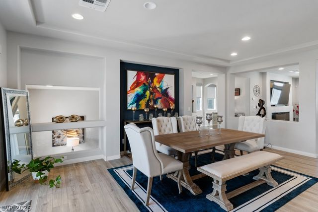 5910 West Haleh Avenue, Las Vegas, NV 89141