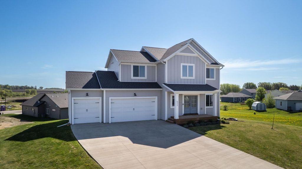 577 Keefe Court NW, Eyota, MN 55934