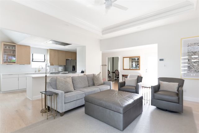 6035 Berry Trail Court, Dallas, TX 75248