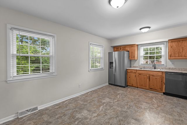 3841 Walhampton Drive, Lexington, KY 40517