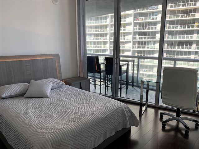 495 Brickell Ave 2308, Miami, FL 33131