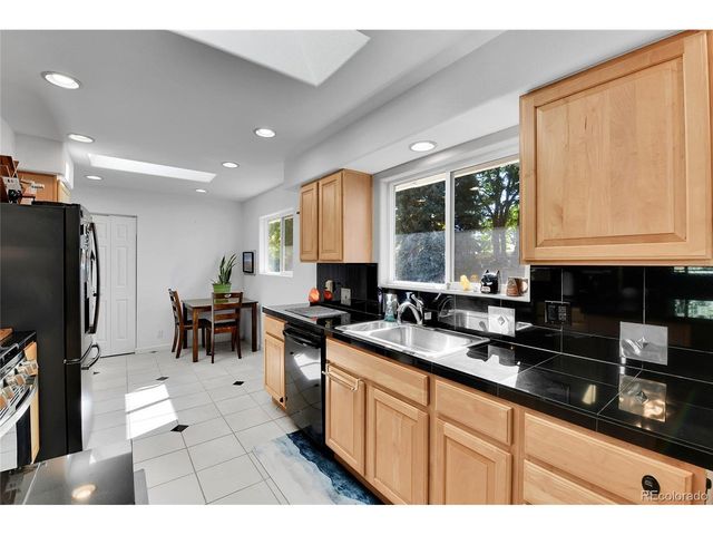 7540 W Mexico Dr, Lakewood, CO 80232