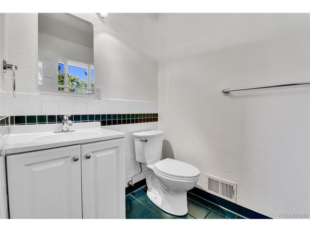 7540 W Mexico Dr, Lakewood, CO 80232