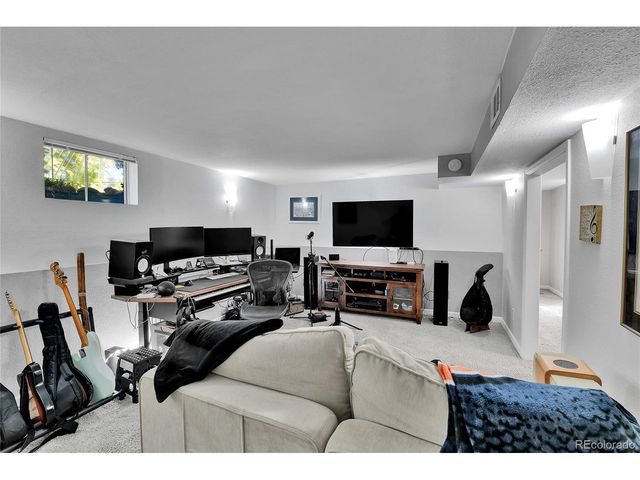 7540 W Mexico Dr, Lakewood, CO 80232