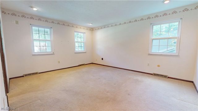20076 Idlewood Trail, Strongsville, OH 44149