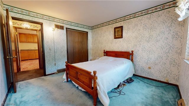 20076 Idlewood Trail, Strongsville, OH 44149