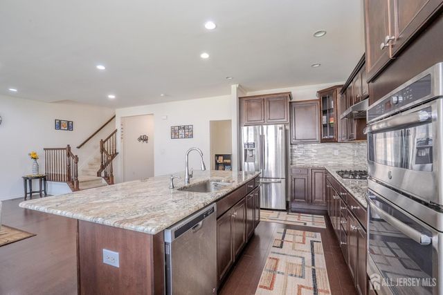 14 Jasmine Drive, Monroe, NJ 08831