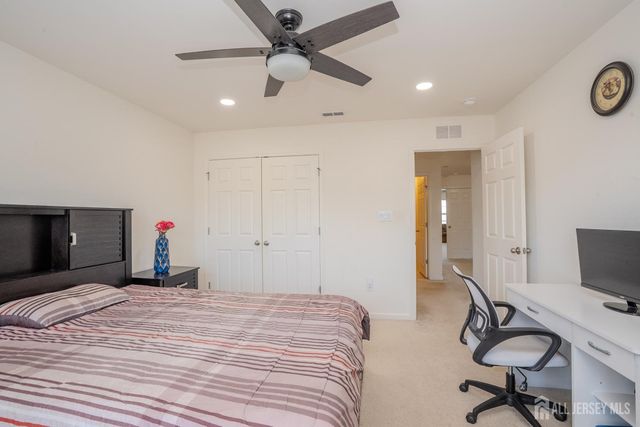 14 Jasmine Drive, Monroe, NJ 08831
