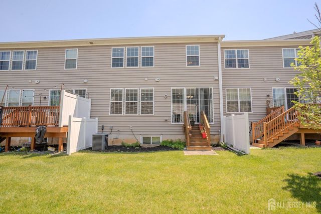 14 Jasmine Drive, Monroe, NJ 08831
