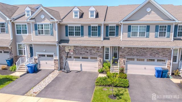 14 Jasmine Drive, Monroe, NJ 08831
