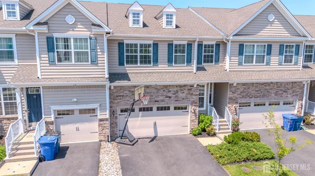 14 Jasmine Drive, Monroe, NJ 08831