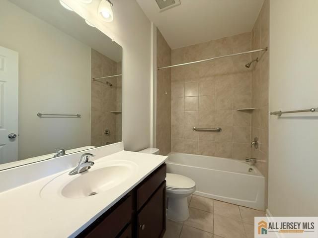 338 South Drive, North Brunswick, NJ 08902