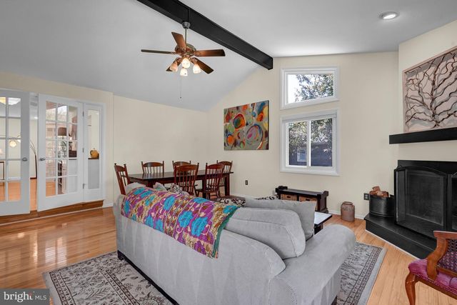 8700 LINTON LN, Alexandria, VA 22308