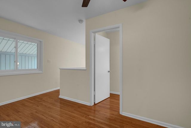 8700 LINTON LN, Alexandria, VA 22308