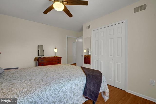 8700 LINTON LN, Alexandria, VA 22308