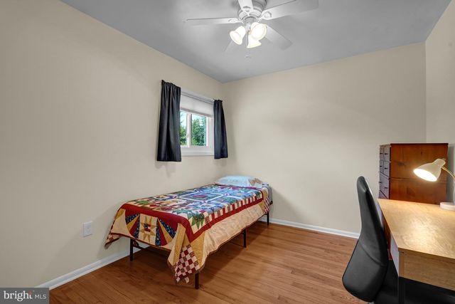 8700 LINTON LN, Alexandria, VA 22308