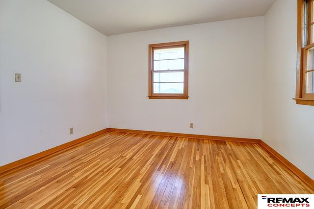 601 Skyway Road, Lincoln, NE 68505