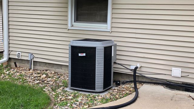232 Zelmar Street, Waterloo, IA 50701