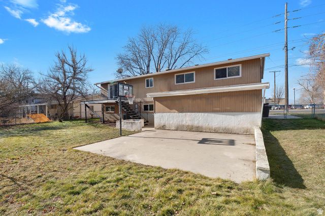 3690 N CANYON RD, Provo, UT 84604