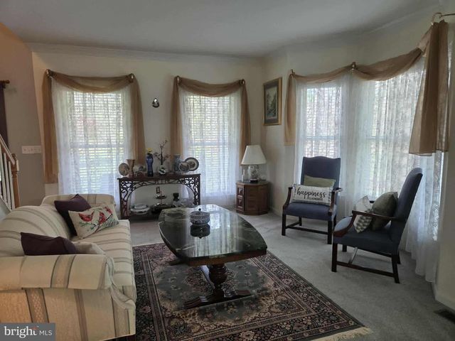 23 LONGWOOD DR, Stafford, VA 22556