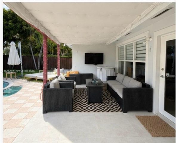 455 S Shore Drive, Miami Beach, FL 33141