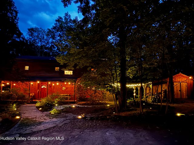 31 Moonlight Lane, Saugerties, NY 12477