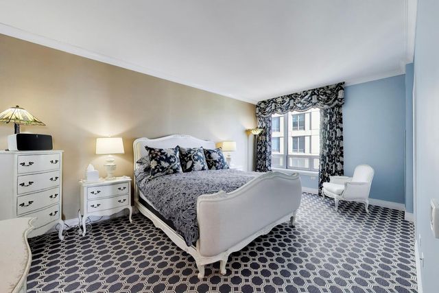 600 N Lake Shore Drive 3011, Chicago, IL 60611