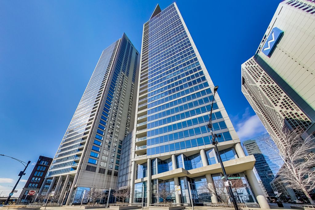 600 N Lake Shore Drive 3011, Chicago, IL 60611