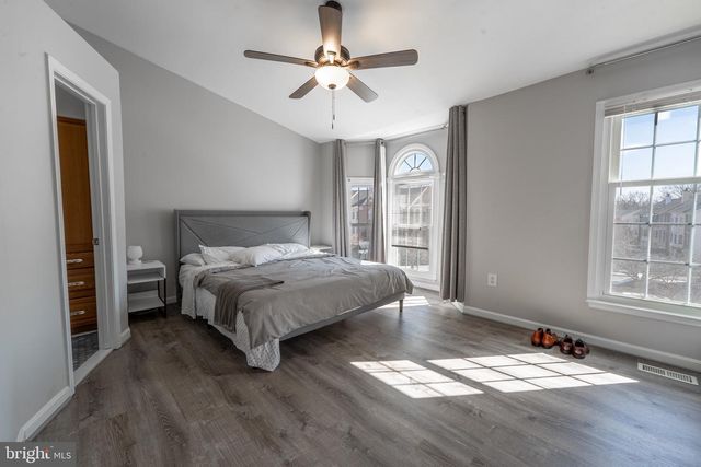 92 VICTORIA SQ, Frederick, MD 21702