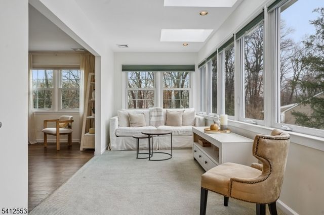 8 Oak Park Dr, Morris Twp., NJ 07960