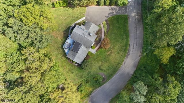 8 Oak Park Dr, Morris Twp., NJ 07960